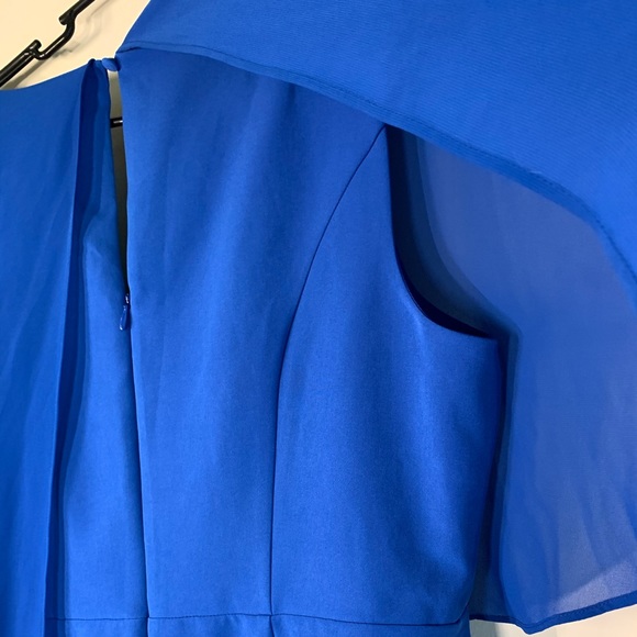 NWT Blue Formal Dress with Keyhole back - Picture 9 of 13